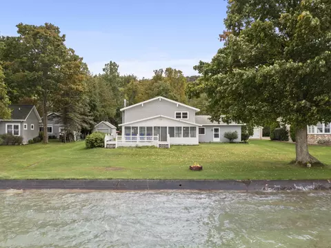6910 Carter #LOT : 8 & 9, Beulah, MI 49617
