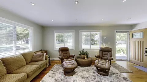 3042 Bischoff, Harrison, MI 48625 photo 4