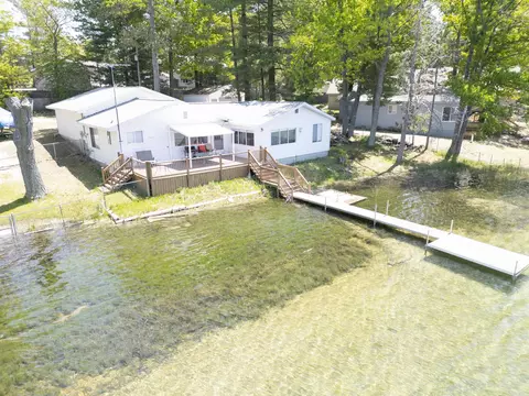 7293 NE Trillium, Mancelona, MI 49659