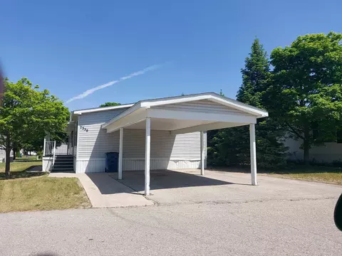 2336 Leisure, Traverse City, MI 49686