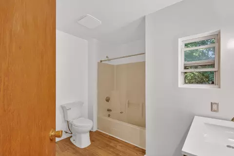 Bath - 215 Maple, Hersey, MI 49639 photo 1 of 3