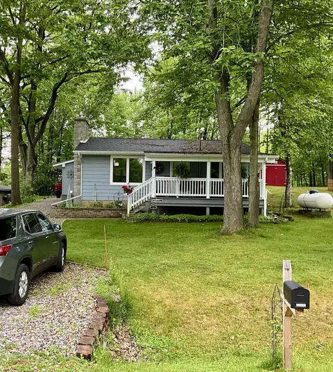 4737 Mary E, Hale, MI 48739