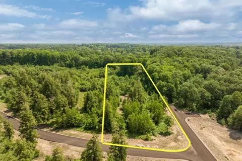 8903 Hemlock Hl #LOT : 17, Traverse City, MI 49685