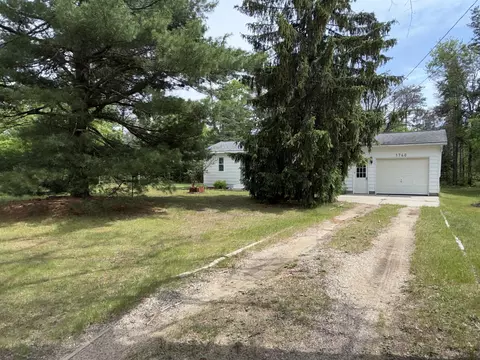 1740 Mccredie, Roscommon, MI 48653 photo 6
