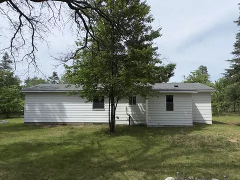 1740 Mccredie, Roscommon, MI 48653 photo 5