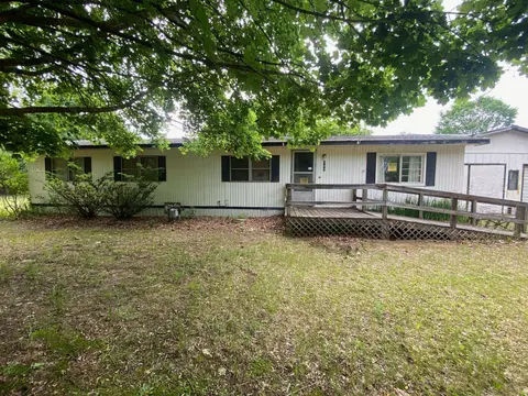 1961 Country, Weidman, MI 48893