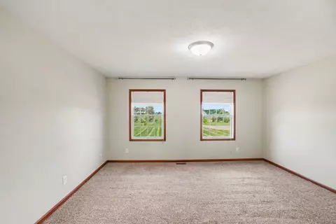 Bedroom - 4606 E Jordan, Mount Pleasant, MI 48858 photo 2 of 14