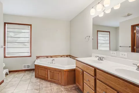Bath - 4606 E Jordan, Mount Pleasant, MI 48858 photo 2 of 3