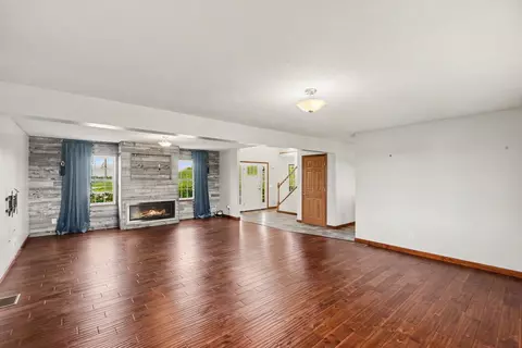 Living - 4606 E Jordan, Mount Pleasant, MI 48858 photo 1 of 5