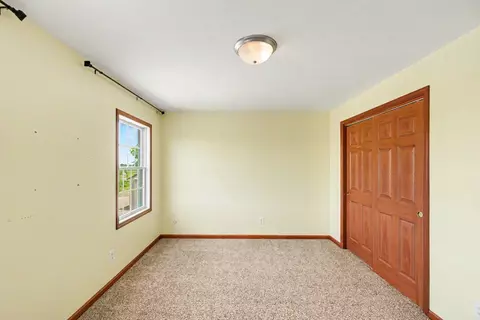 Bedroom - 4606 E Jordan, Mount Pleasant, MI 48858 photo 13 of 14
