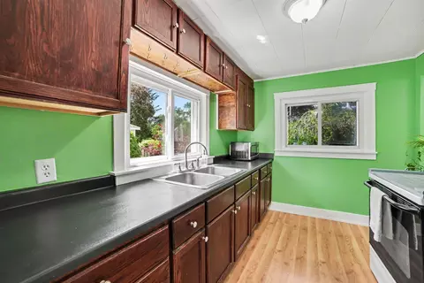 Kitchen - 1107 Ward, Mount Pleasant, MI 48858 photo 2 of 2