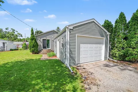 Exterior - 1107 Ward, Mount Pleasant, MI 48858 photo 4 of 6