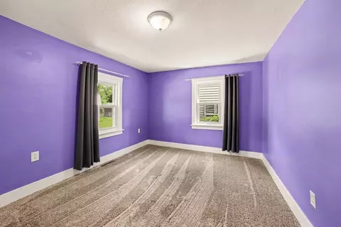 Bedroom - 1107 Ward, Mount Pleasant, MI 48858 photo 2 of 2