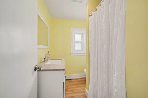 Bath - 1107 Ward, Mount Pleasant, MI 48858 photo 1 of 1