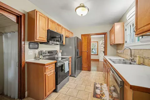 402 E May, Mount Pleasant, MI 48858 photo 8