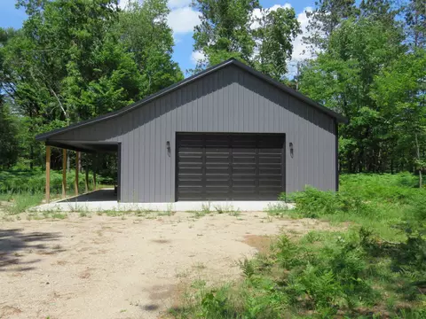 10420 W Rosted, Cadillac, MI 49651