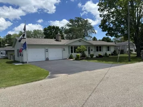 516 Locke, East Tawas, MI 48730