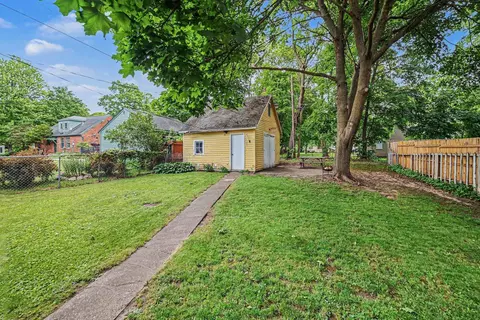406 E May, Mount Pleasant, MI 48858 photo 3