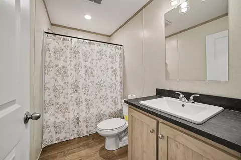 Bath - 4390 W Seaman, Ithaca, MI 48847 photo 3 of 3