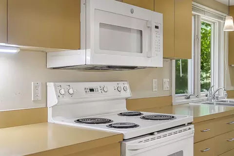 Kitchen - 2747 S Good Hbr, Cedar, MI 49621 photo 4 of 5