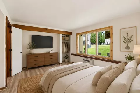 Bedroom - 5000 Townhouse, Cedar, MI 49621 photo 2 of 3