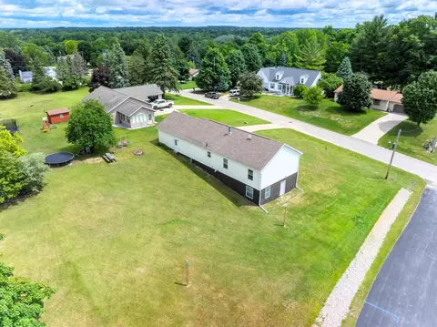 630 Lennon, Gladwin, MI 48624 photo 7