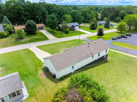 630 Lennon, Gladwin, MI 48624 photo 8