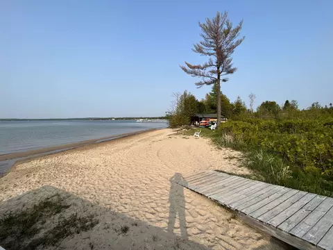 00 Robins, Charlevoix, MI 49720 photo 2