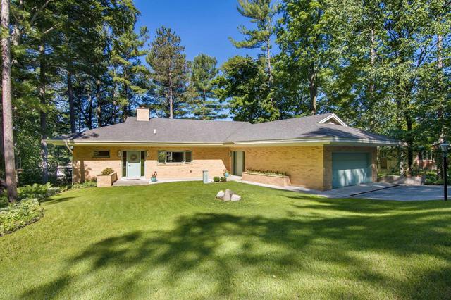 1630 Timber Ln, Traverse City, MI 49686