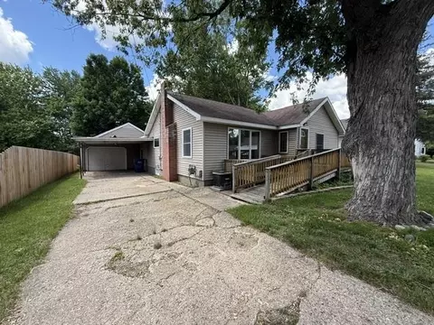 210 S S Pne, Marion, MI 49665 photo 2