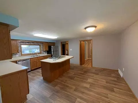 210 S S Pne, Marion, MI 49665 photo 6