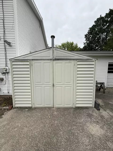 311 Devon, Saint Louis, MI 48880 photo 6