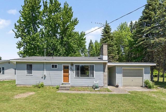 8439 Ridge, Rapid City, MI 49676