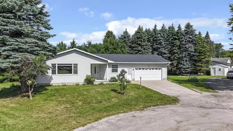 3235 Princeton, Traverse City, MI 49684