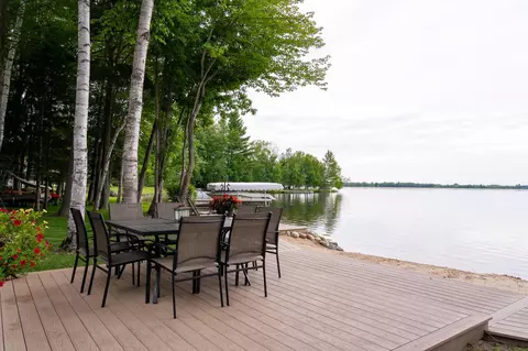 Exterior - 2095 Middle Hvn, Gladwin, MI 48624 photo 17 of 27