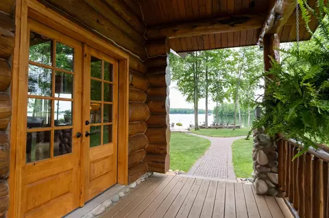 Exterior - 2095 Middle Hvn, Gladwin, MI 48624 photo 10 of 27
