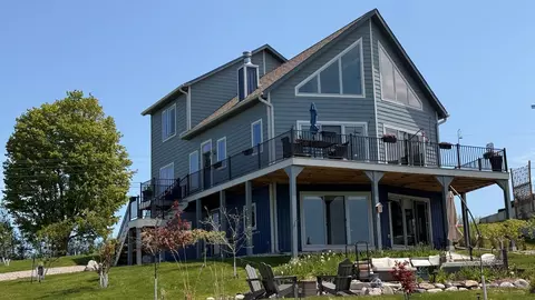 5815 Farrell, Central Lake, MI 49622