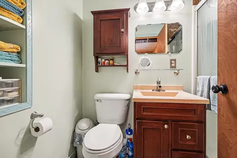 Bath - 7692 Lakeview, Harrison, MI 48625 photo 1 of 2