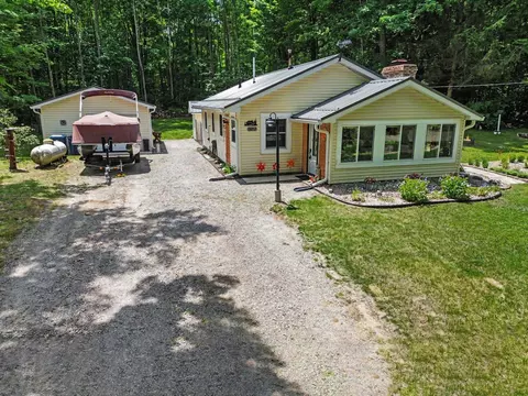 Exterior - 7692 Lakeview, Harrison, MI 48625 photo 7 of 7