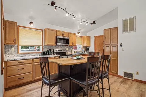 Kitchen - 7692 Lakeview, Harrison, MI 48625 photo 2 of 2