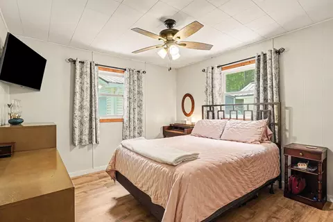 Bedroom - 7692 Lakeview, Harrison, MI 48625 photo 1 of 2