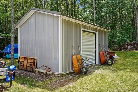 Exterior - 7692 Lakeview, Harrison, MI 48625 photo 5 of 7