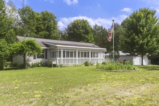 3839 Wallaker, Benzonia, MI 49616