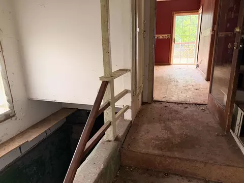 Entry Way - 10260 E Coe, Saint Louis, MI 48880 photo 2 of 2