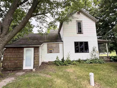 Exterior - 10260 E Coe, Saint Louis, MI 48880 photo 1 of 5