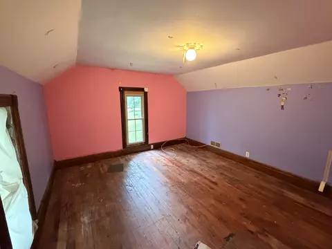 Bedroom - 10260 E Coe, Saint Louis, MI 48880 photo 5 of 5