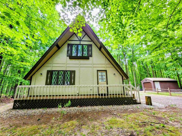 5834 Forestgrove, Elmira, MI 49730