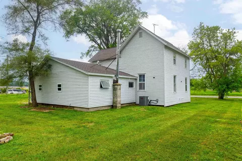 6034 Bates, Williamsburg, MI 49690 photo 3