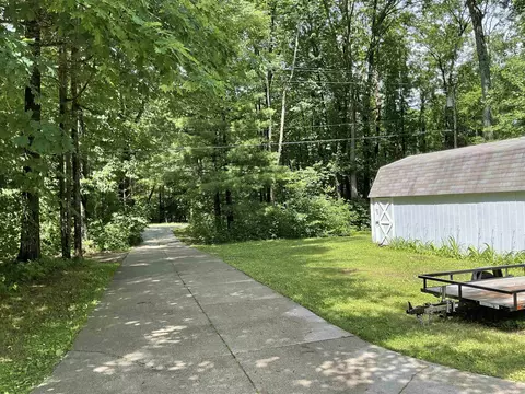 Exterior - 3300 E Arnold Lk, Harrison, MI 48625 photo 15 of 31