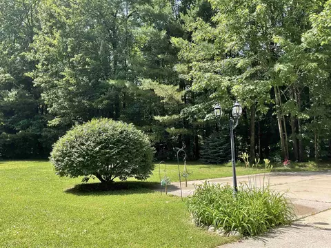 Exterior - 3300 E Arnold Lk, Harrison, MI 48625 photo 17 of 31